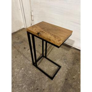 Mesa auxiliar de roble